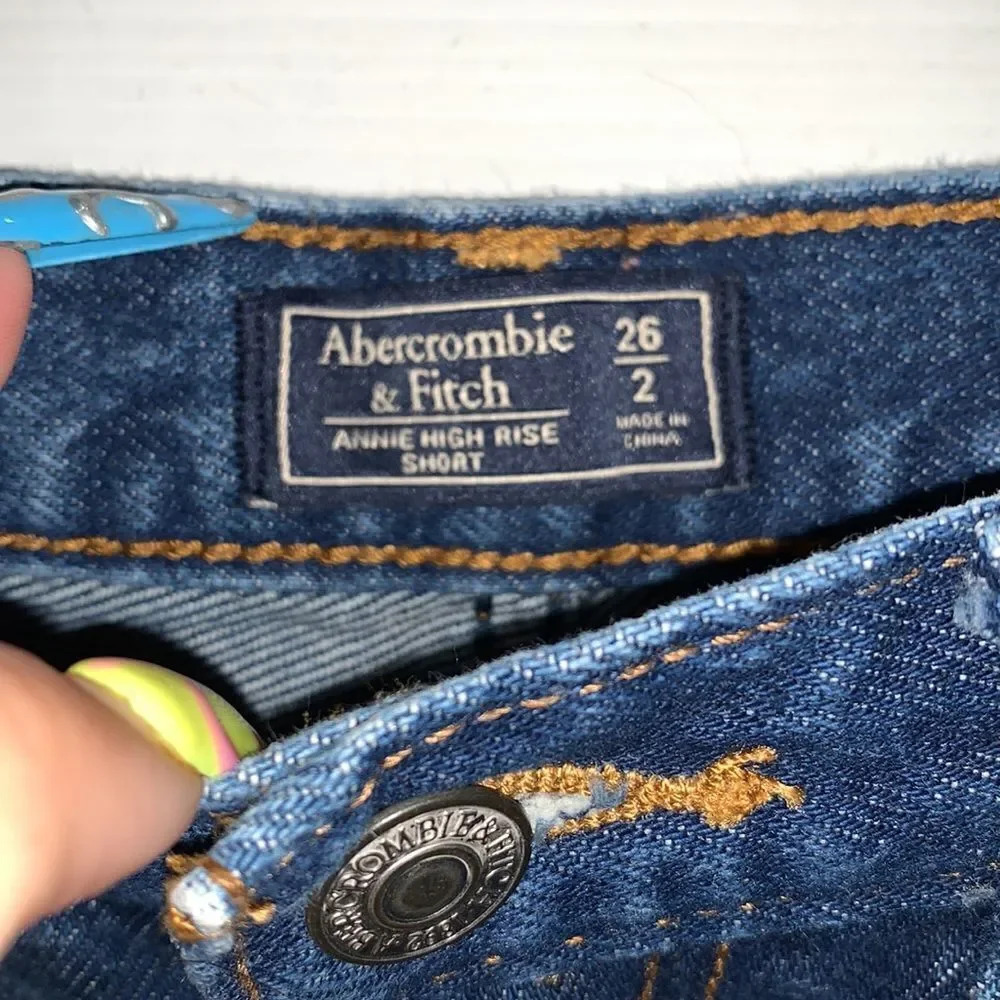 Abercrombie Annie High Rise Jean Shorts - Picture 4 of 4